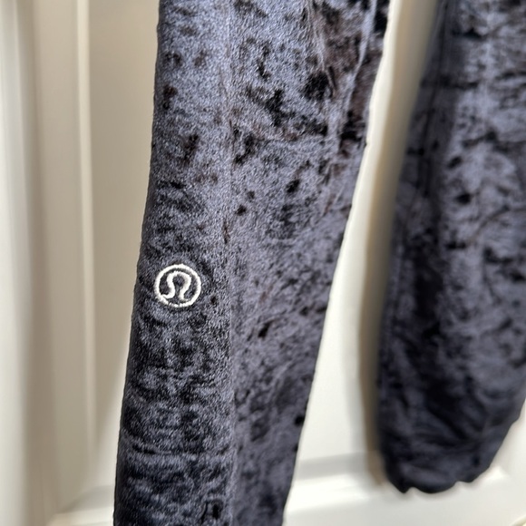 Lululemon Ready to crush joggers in Black size 4 - Picture 9 of 11